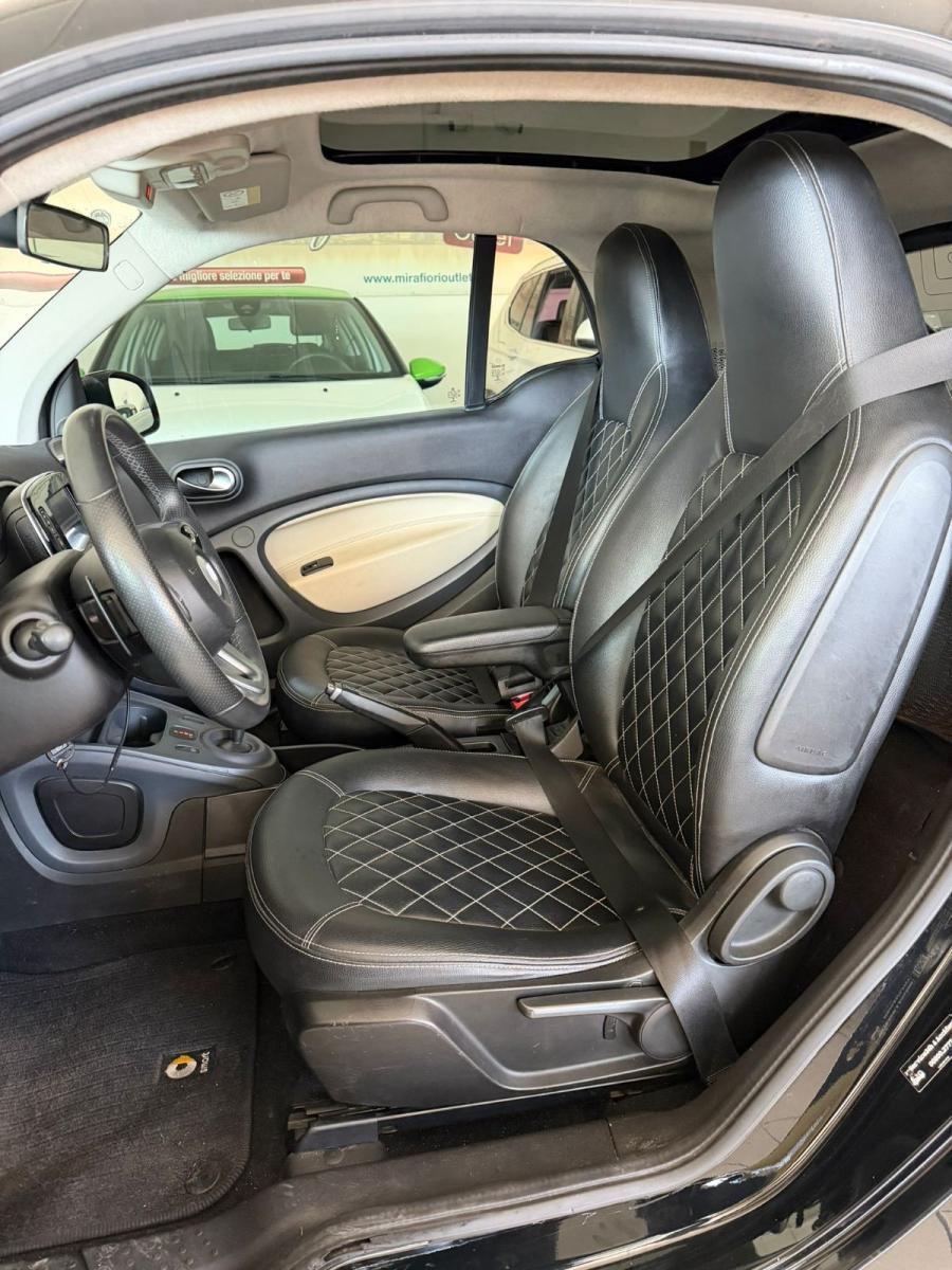 SMART - Fortwo - 70 1.0 BRABUS Style