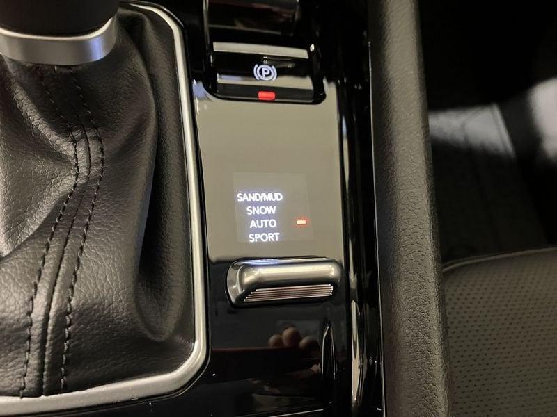 Jeep Compass Compass 1.3 Turbo T4 240 CV PHEV AT6 4xe Summit