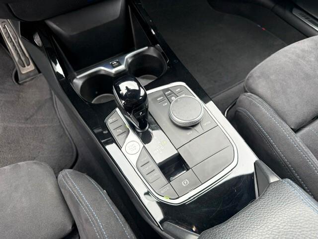 Bmw 118d 5p. auto Msport