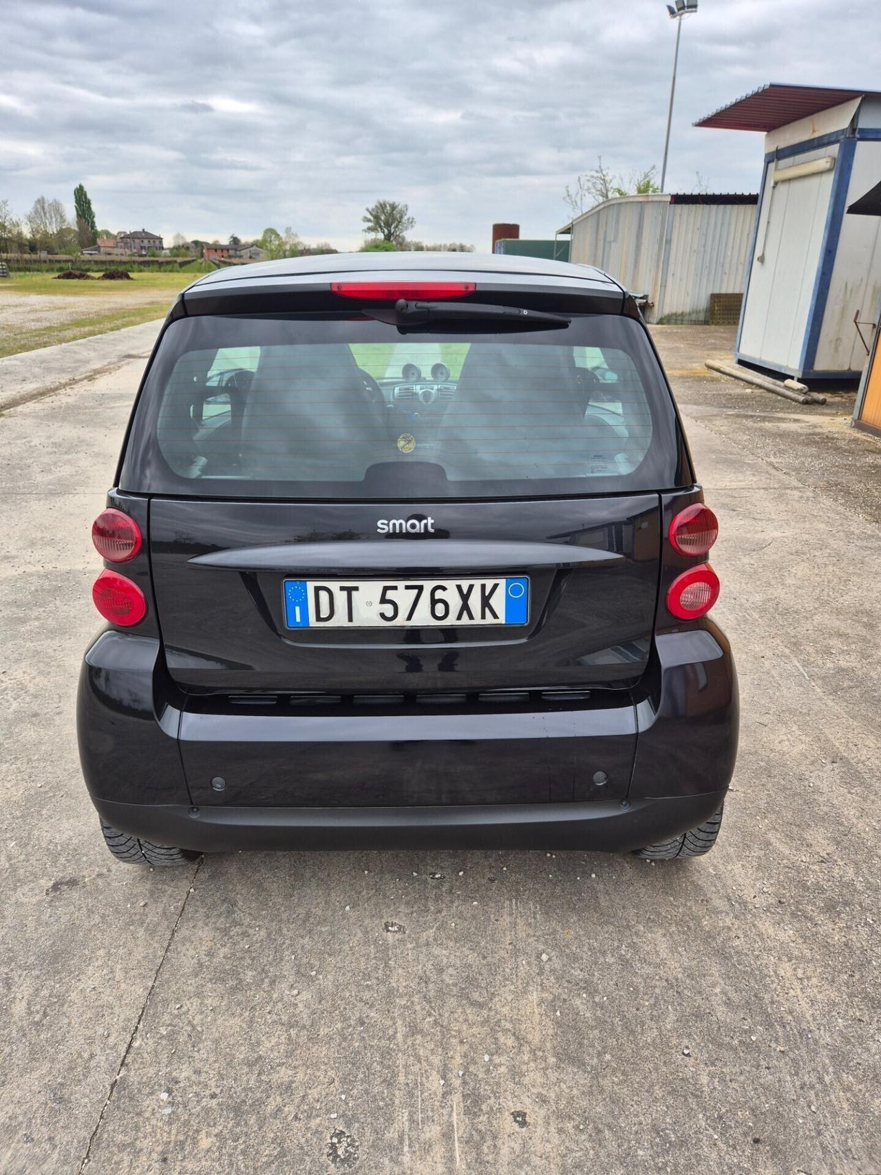 Smart ForTwo 1000 52 kW coup pure
