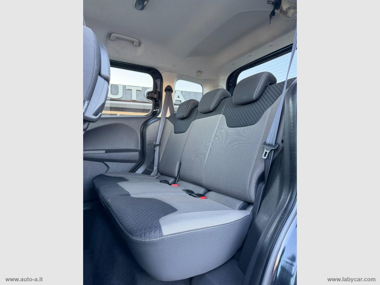 FORD Tourneo Courier 1.0 EcoBoost 100 CV TITANIUM