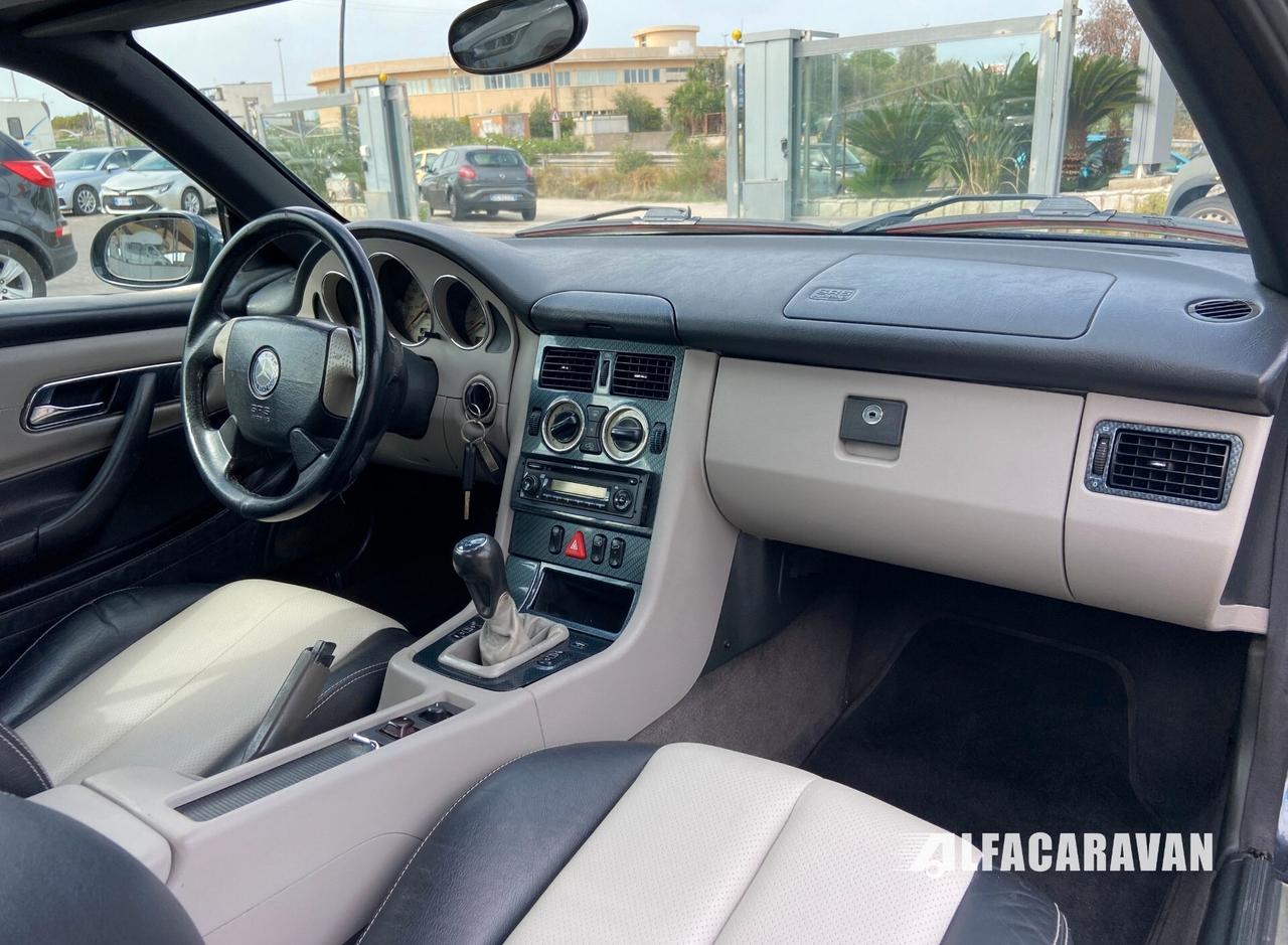 Mercedes-Benz SLK 200 Kompressor Roadster R170