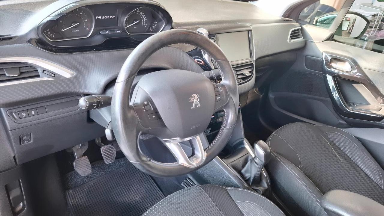 Peugeot 208 BlueHDi 100 5 porte Allure