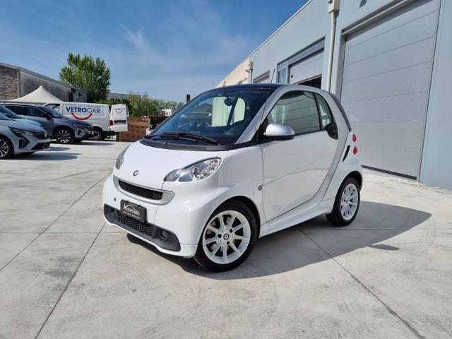 SMART ForTwo 1000 52 kW MHD compact