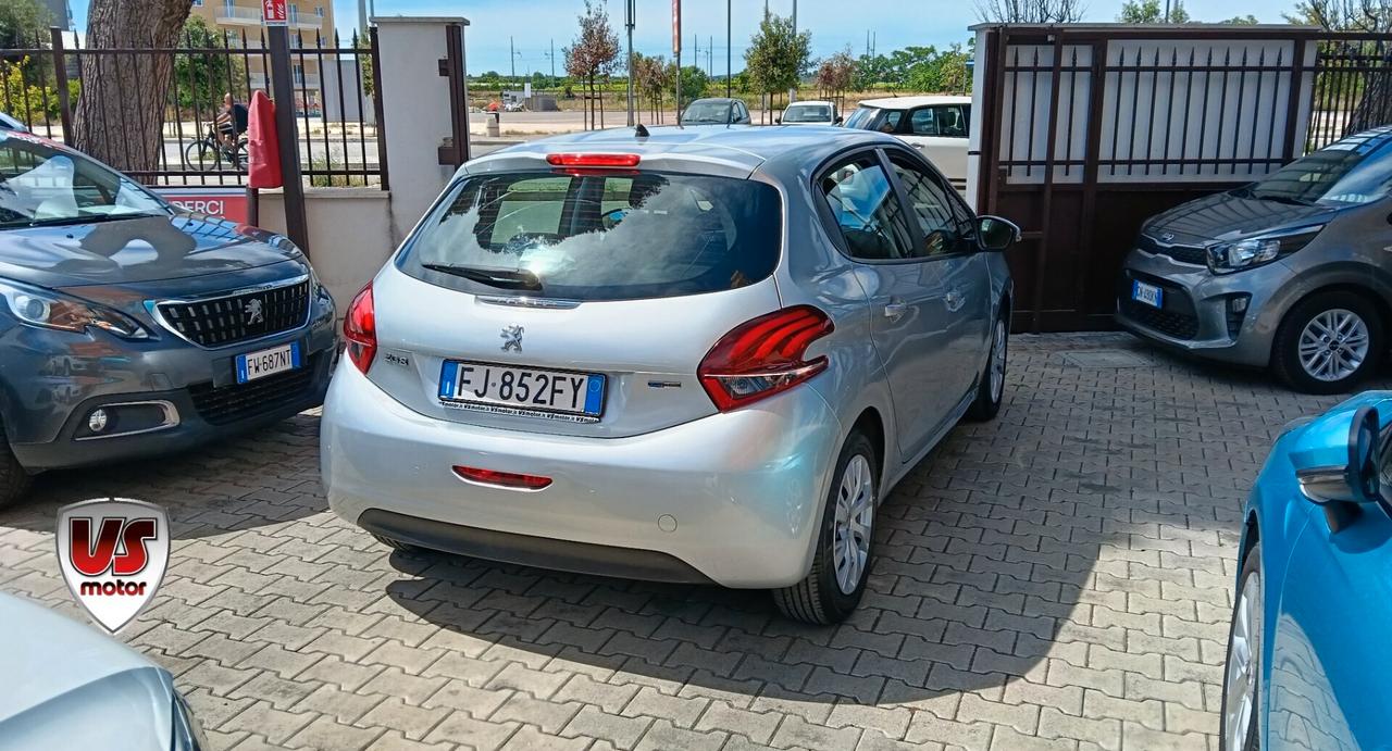 PEUGEOT 208 1.2 BENZ -PREZZO PROMO!
