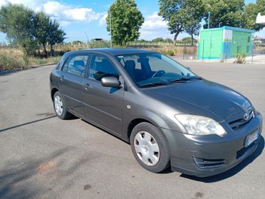 Toyota Corolla 1.4 16V 5 porte