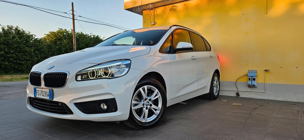 Bmw 2er Active Tourer 218d Sport