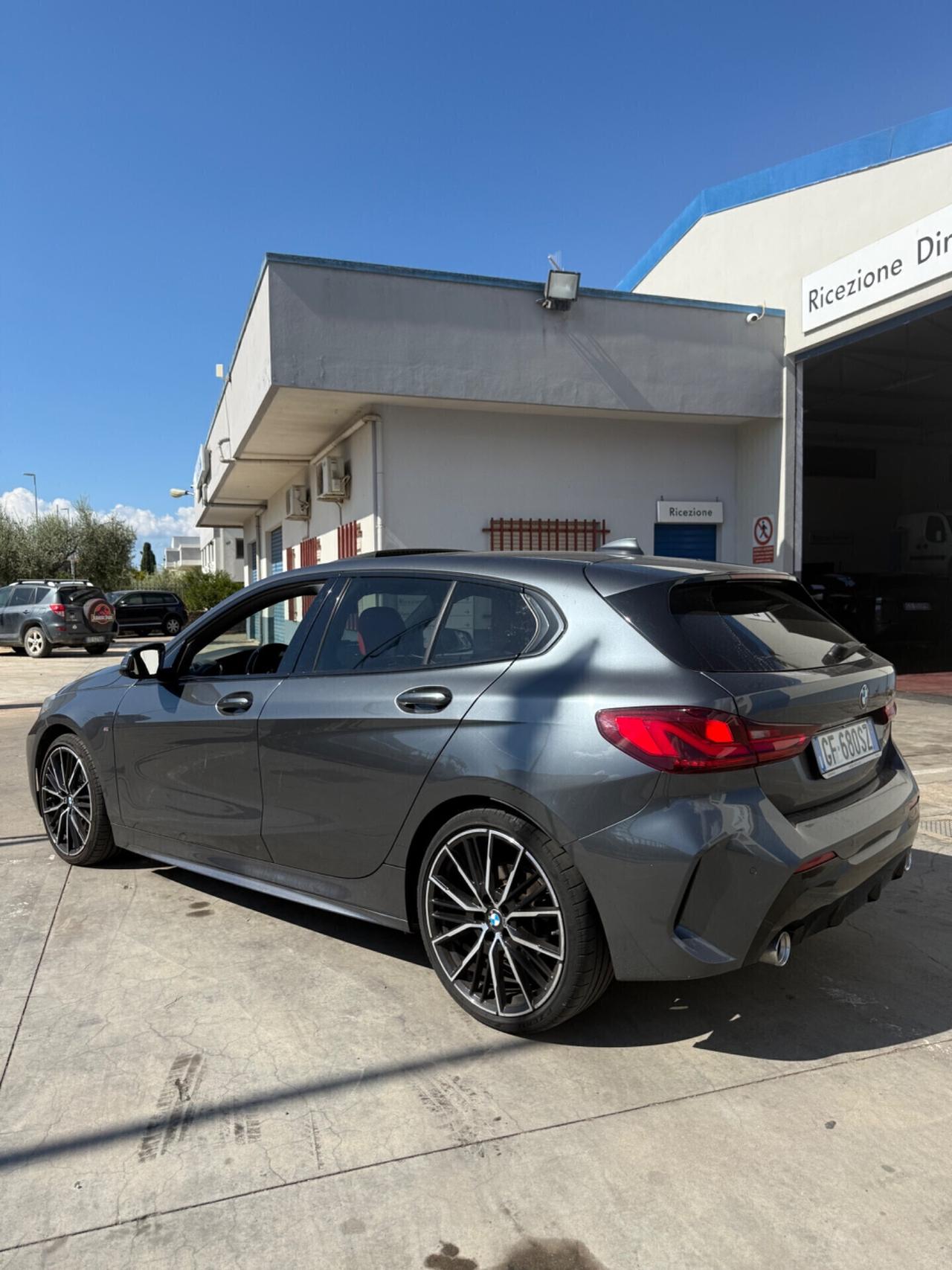 Bmw 118d 5p. Msport