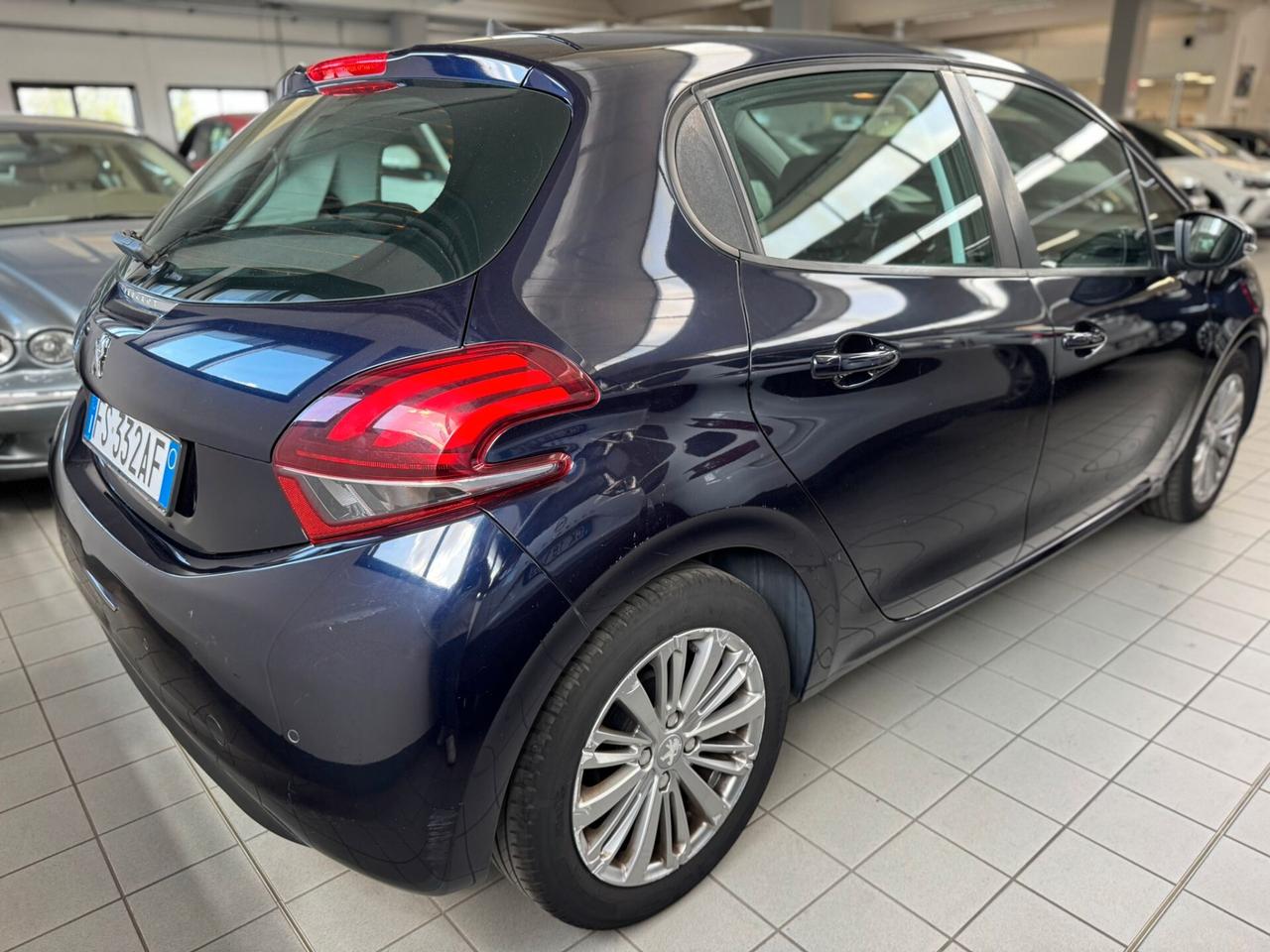 Peugeot 208 PureTech 82 Stop&Start 5 porte Allure