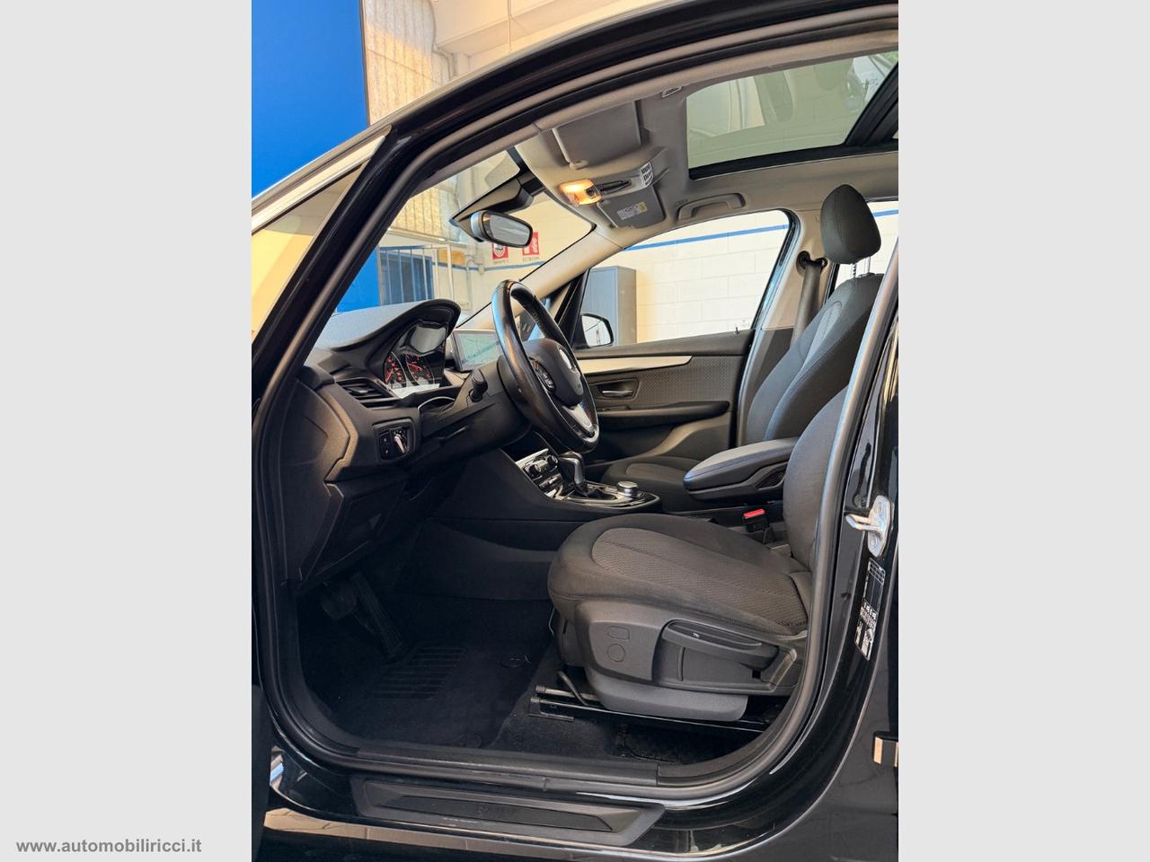 BMW 218d Active Tourer Advantage