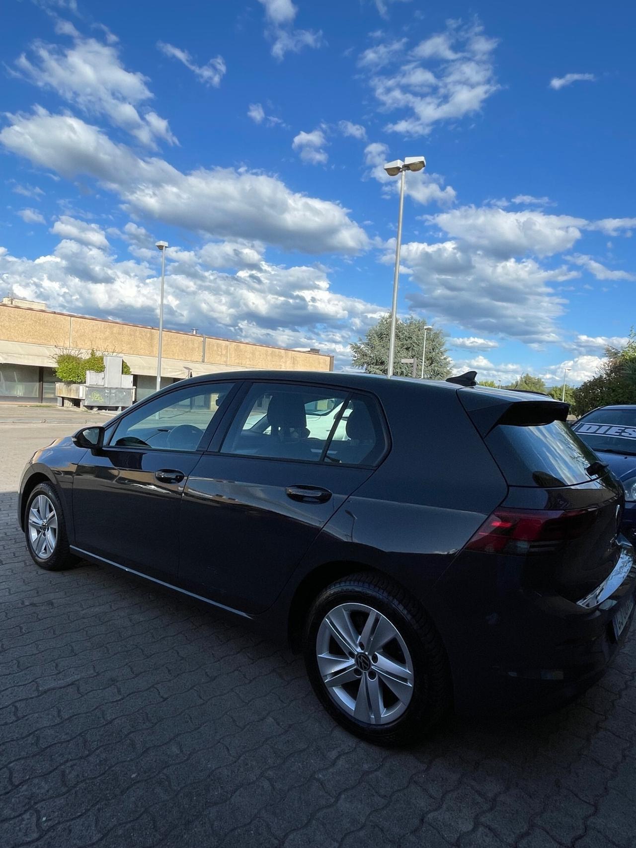 Volkswagen Golf 1.0 TSI EVO Life