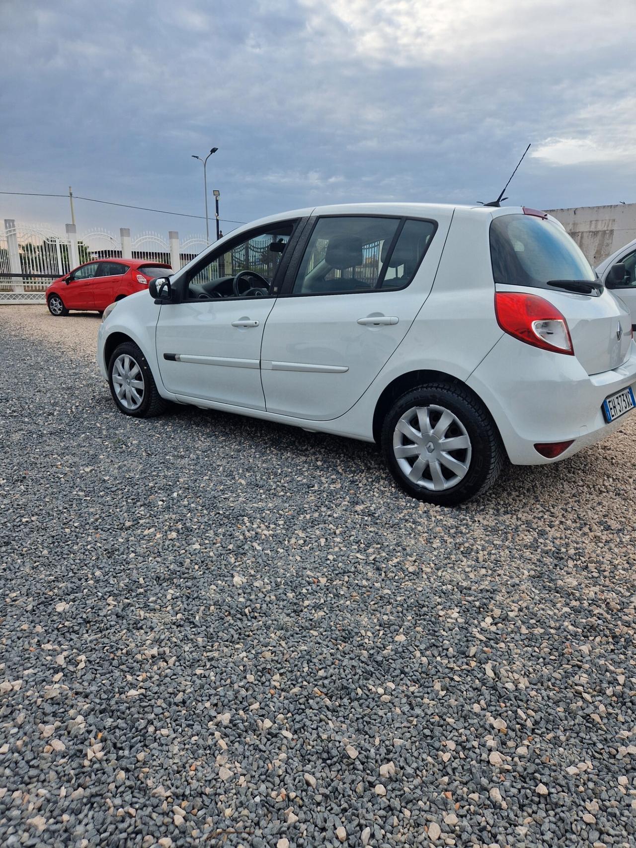 Renault Clio 1.5 dCi 75CV 5 porte Dynamique