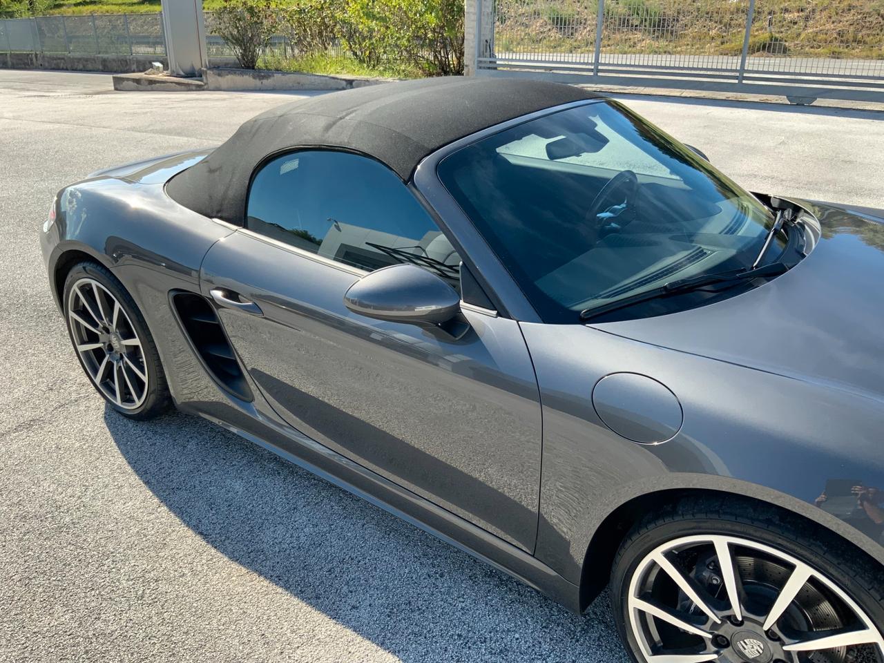 Porsche 718 Spyder 718 Boxster 2.0