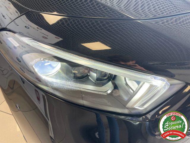 MERCEDES-BENZ A 180 d Premium AMG *NIGHT PACK *TETTO *PACKLUCI