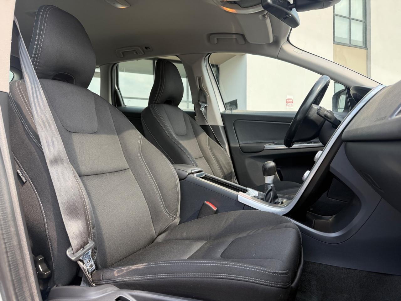 Volvo XC60 2.0d. |UNIPRO