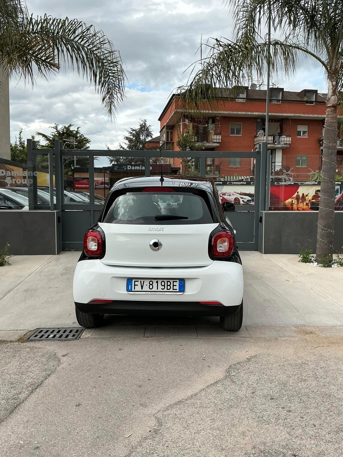 Smart ForFour 70 1.0 Youngster
