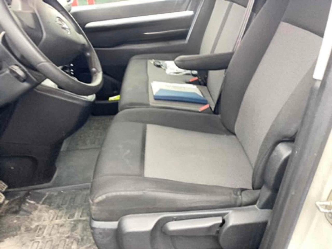 OPEL ZAFIRA 1.5 L2H1 PULMINO 9 POSTI