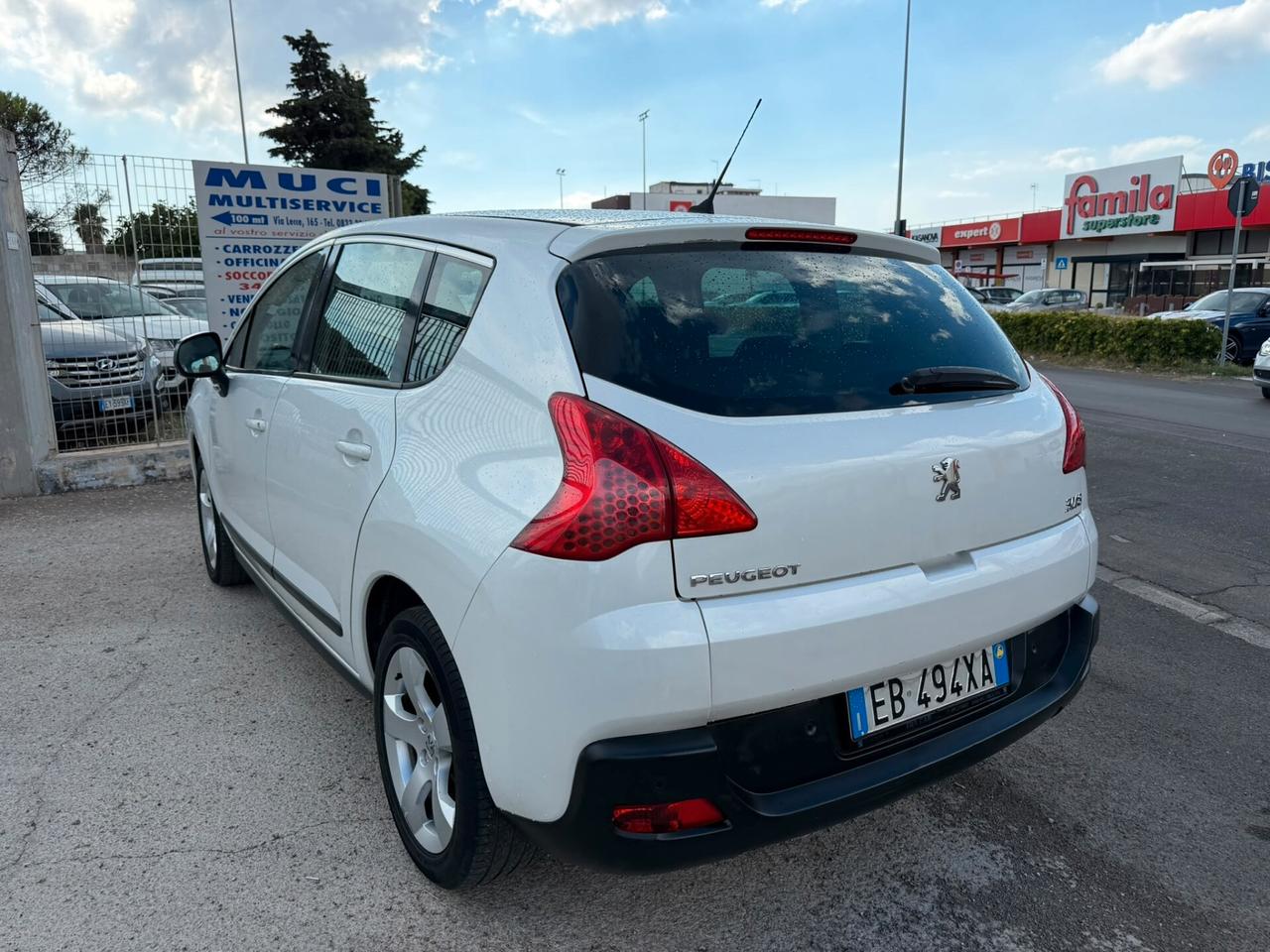 Peugeot 3008 1.6 HDi 110CV -diesel -2010
