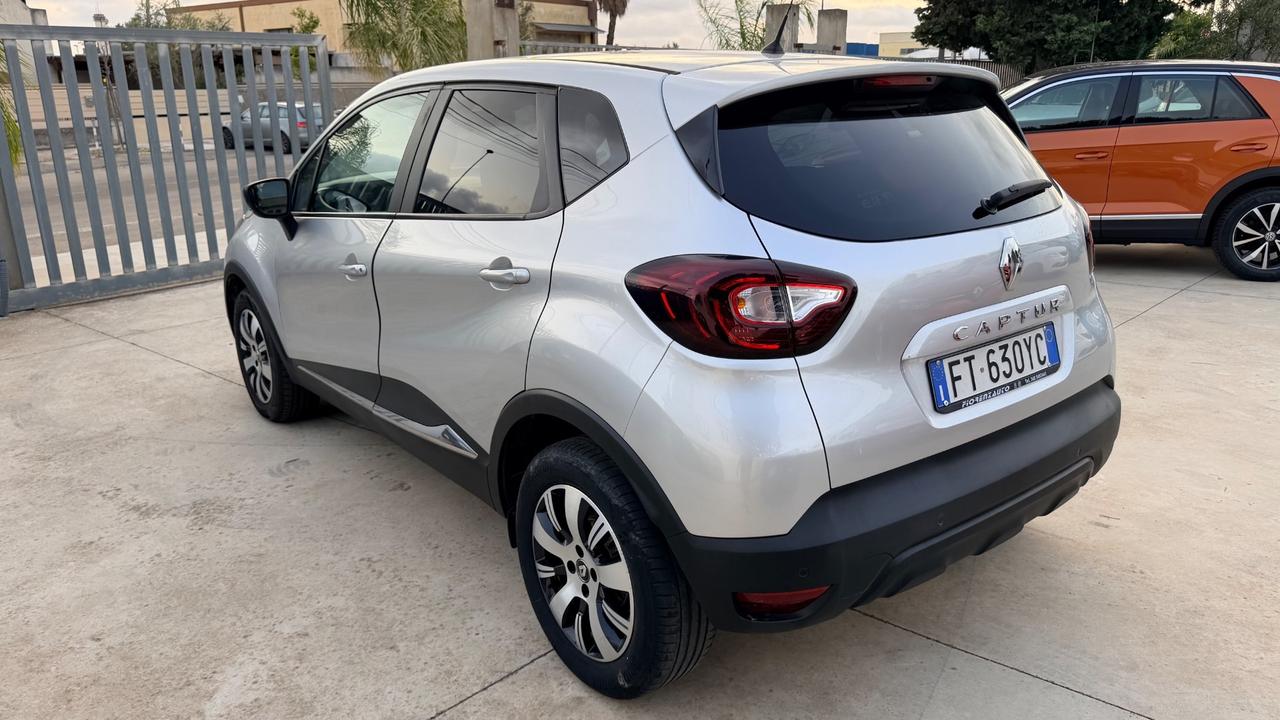 Renault Captur dCi 8V 90 CV