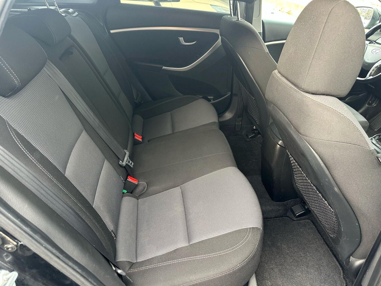 Hyundai i30 1.6 CRDi 5p. Classic