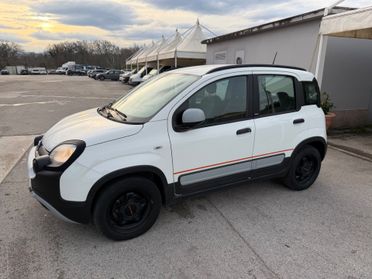 Fiat Panda 1.0 FireFly S&S Hybrid Garmin