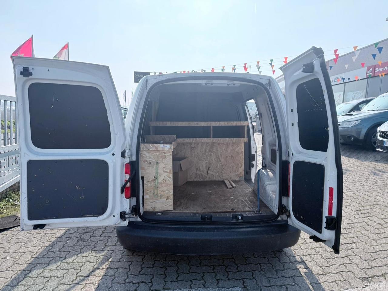 Volkswagen Caddy 1.6 TDI 2014