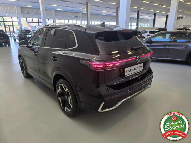 VOLKSWAGEN Tiguan 2.0 TDI 150 CV DSG R-Line