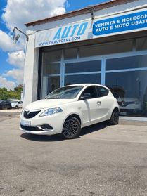 Lancia Ypsilon 1.2 69 CV 5 porte S&S Platinum