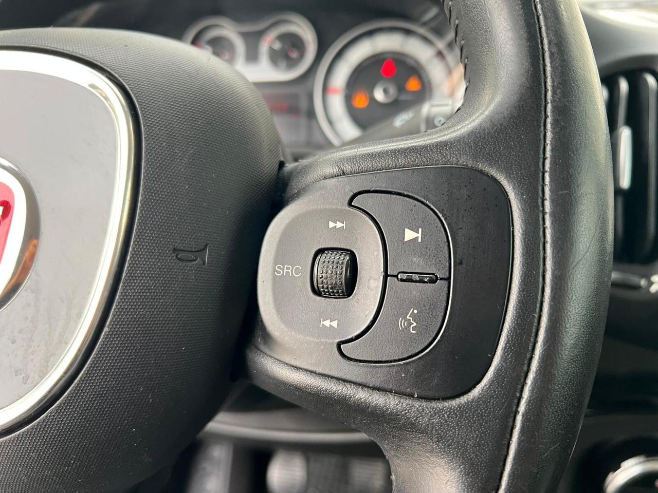 FIAT 500L 1.6 MJT 105CV 2015!!! LOUNGE!!!