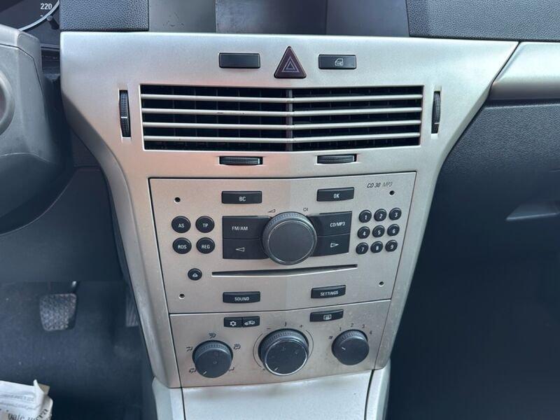 Opel Astra GTC Astra GTC 1.3 CDTI 3p Enjoy 90CV