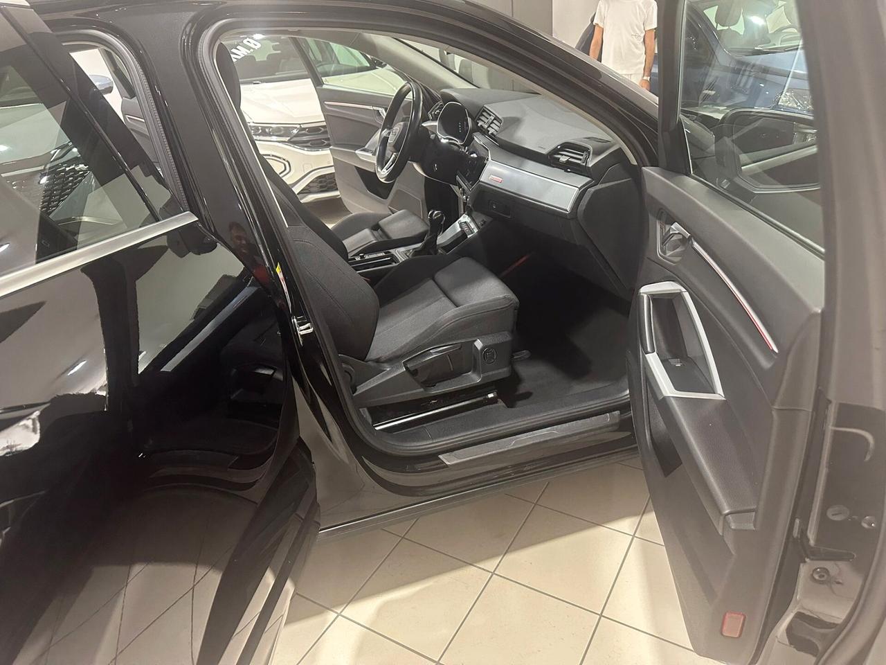 Audi Q3 SPB 35 TDI S tronic line edition