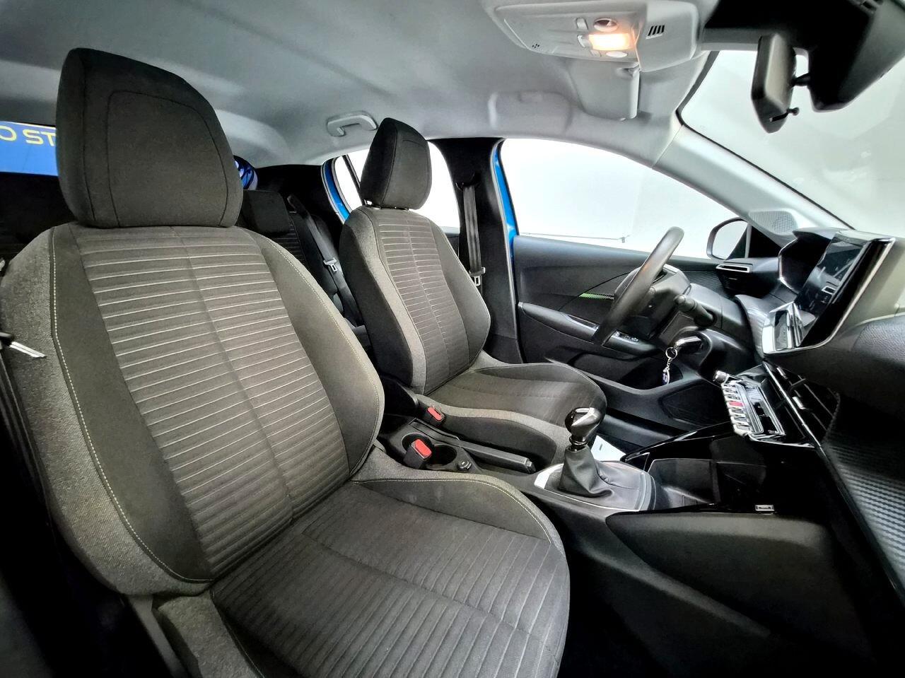 Peugeot 208 1.2 Allure - 2024