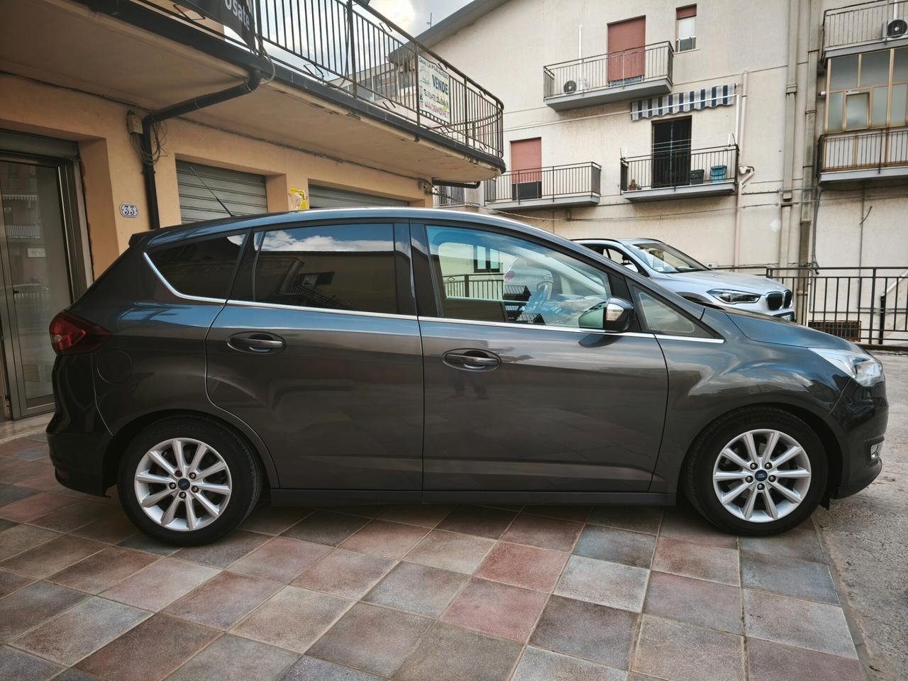 Ford C-Max 1.5 tdci 95 CV Titanium