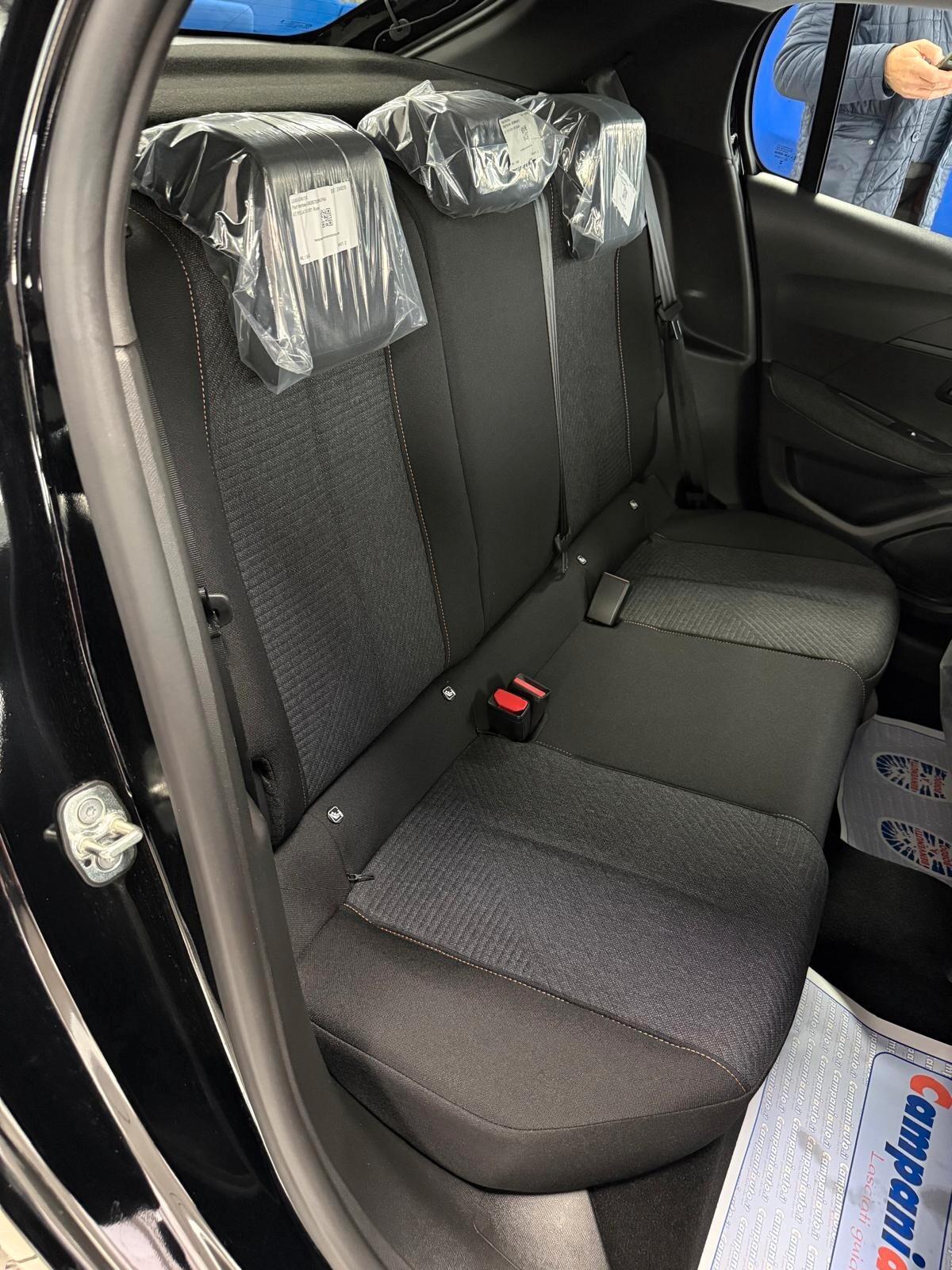 Peugeot 208 Hybrid 110 e-DCS6 Style