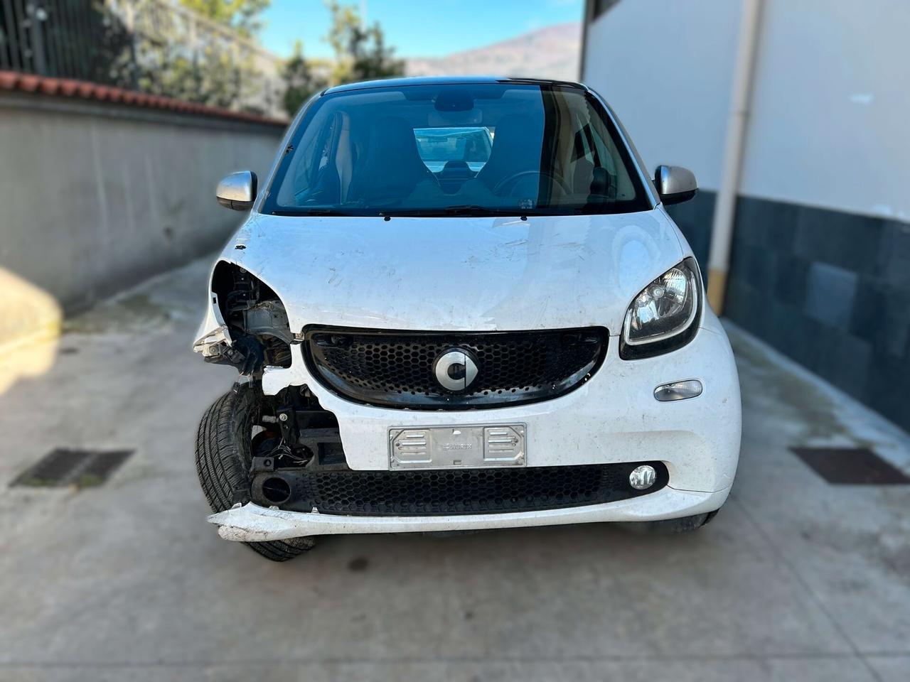 SMART FORTWO 1.0 Benzina Automatica - 2016