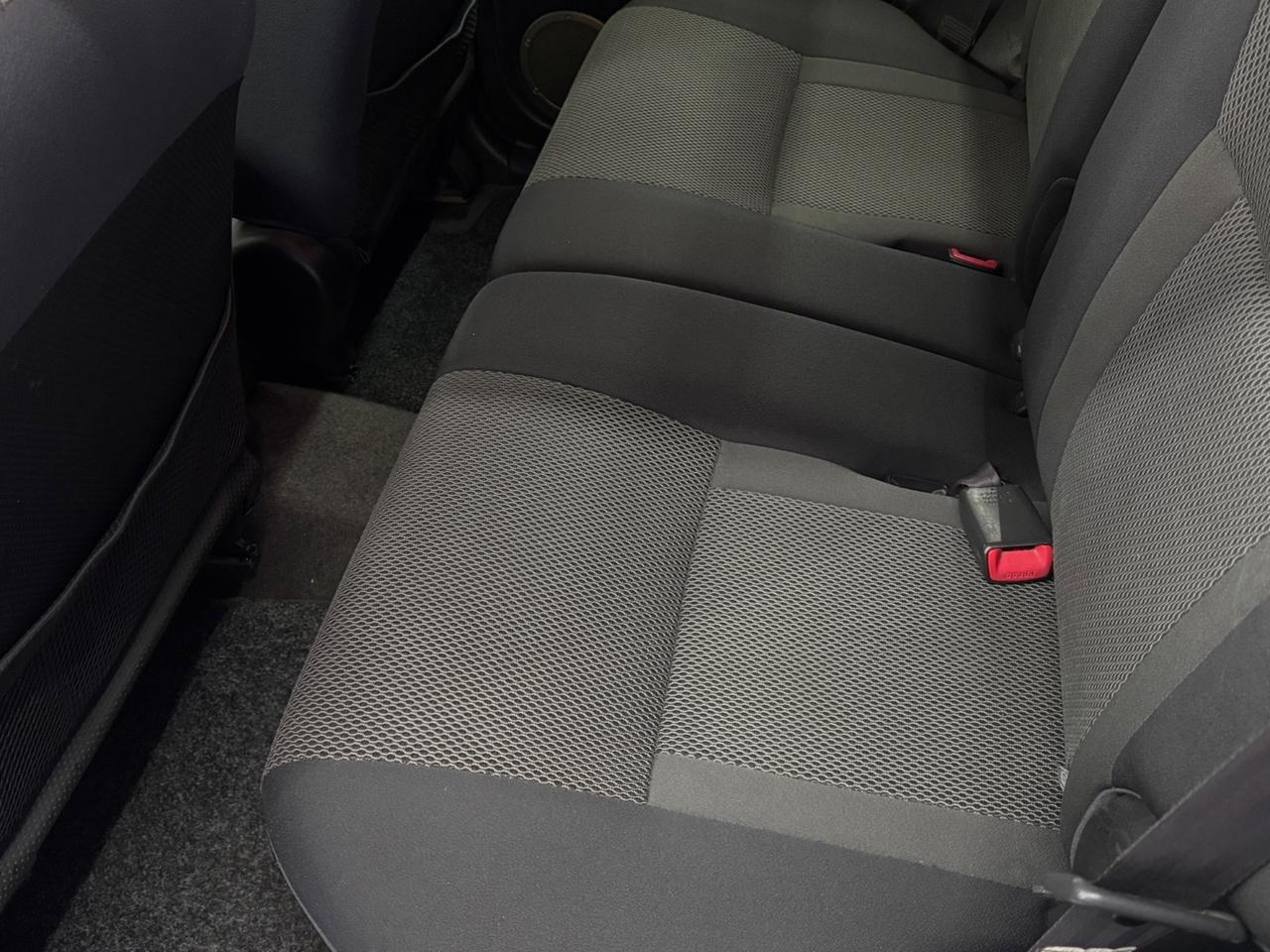 Toyota RAV4 2.0 Tdi D-4D Sol Full Opt