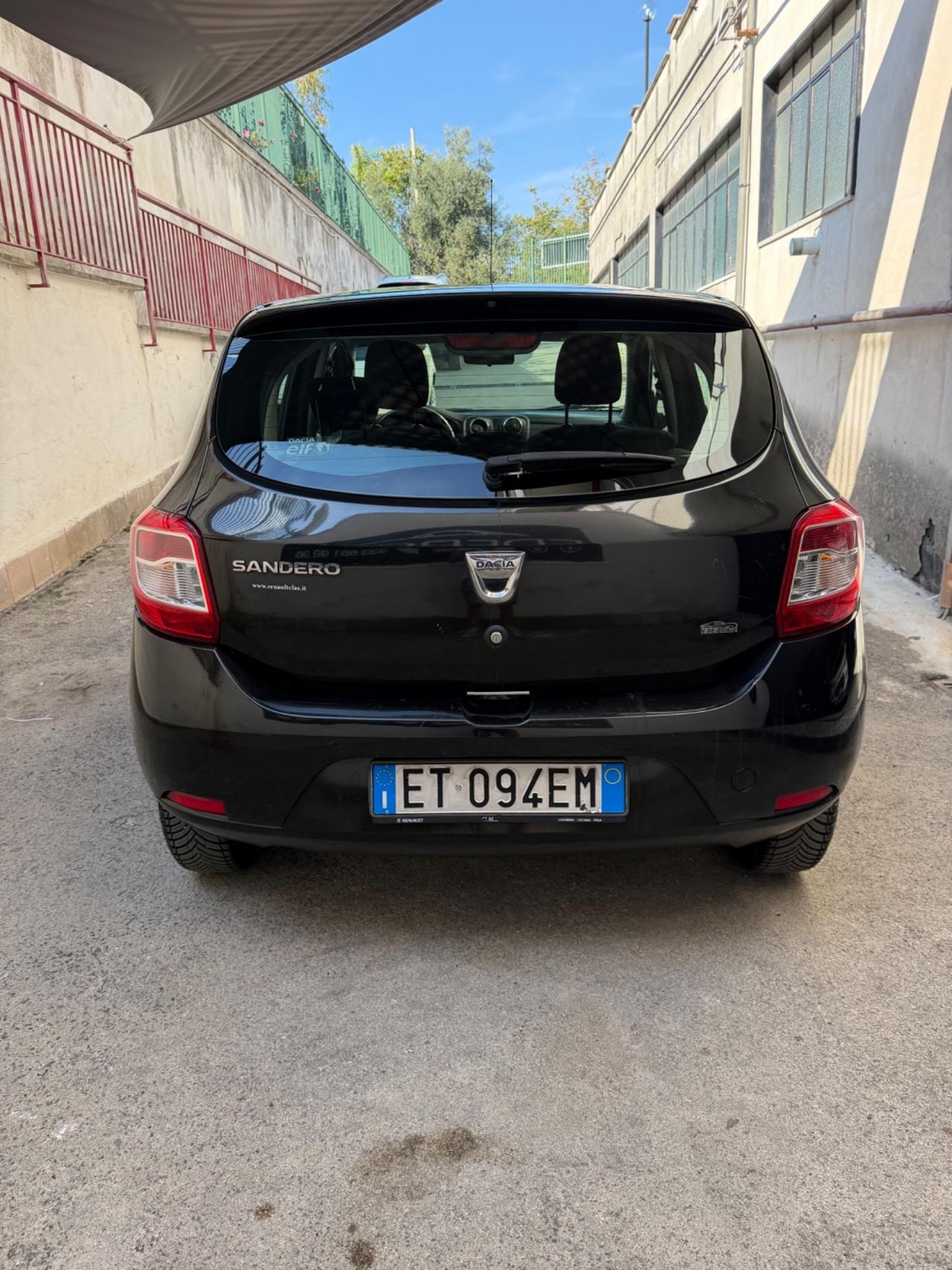 Dacia Sandero Laureate