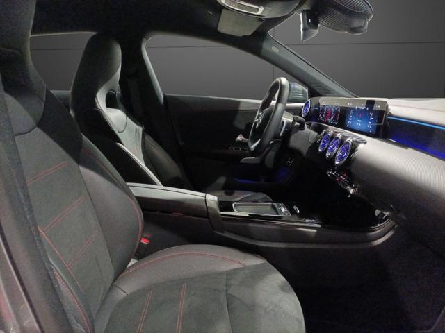 MERCEDES-BENZ CLA 180 Automatic Shooting Brake AMG Line Premium Plus