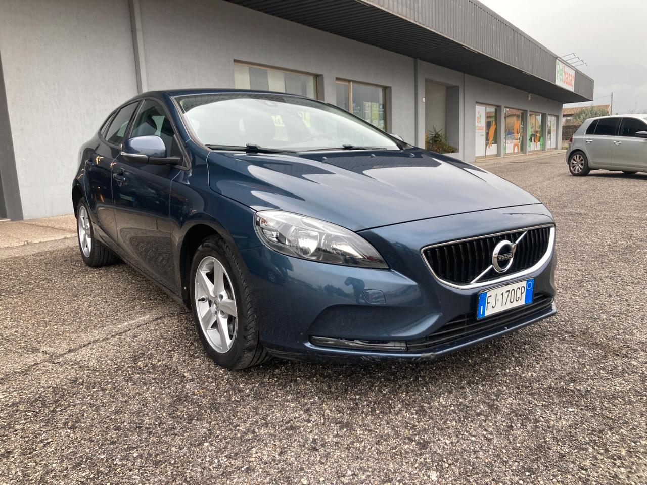 Volvo V40 D2 Geartronic Business