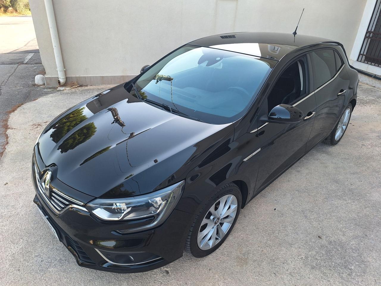 Renault Mégane 1.5 dCi 110 CV BERLINA "NAVI"