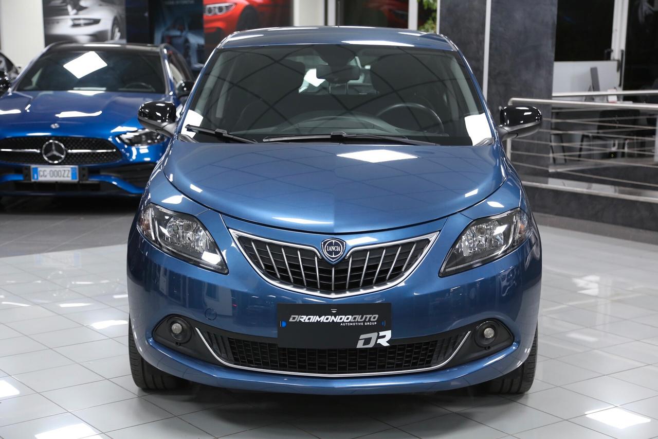 Lancia Ypsilon 1.0 Hybrid Gold_neopatentati