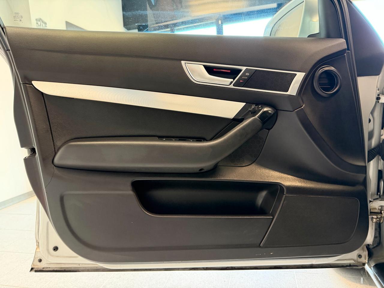 Audi A6 Avant 3.0 V6 TDI QUATTRO 233CV AUTOMATICA