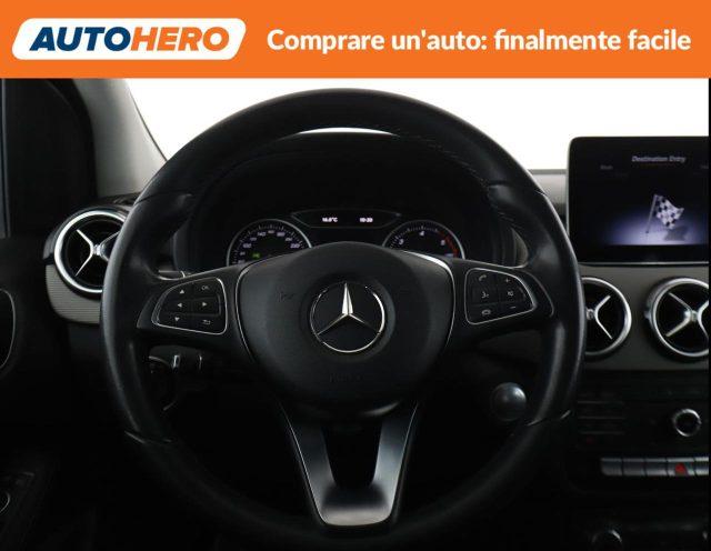 MERCEDES-BENZ B 180 d Business