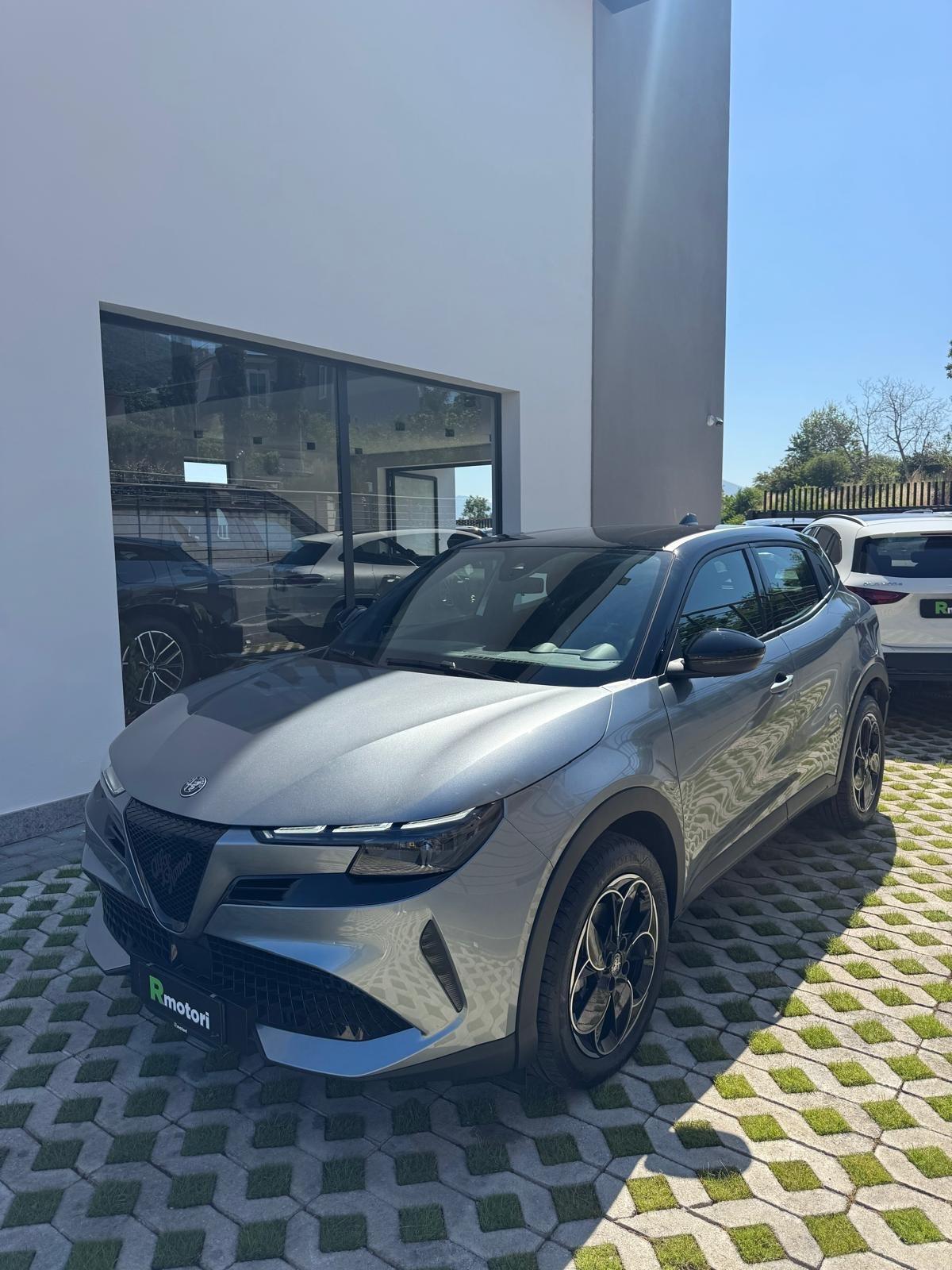 Alfa Romeo Junior 1.2 136 CV Hybrid eDCT6