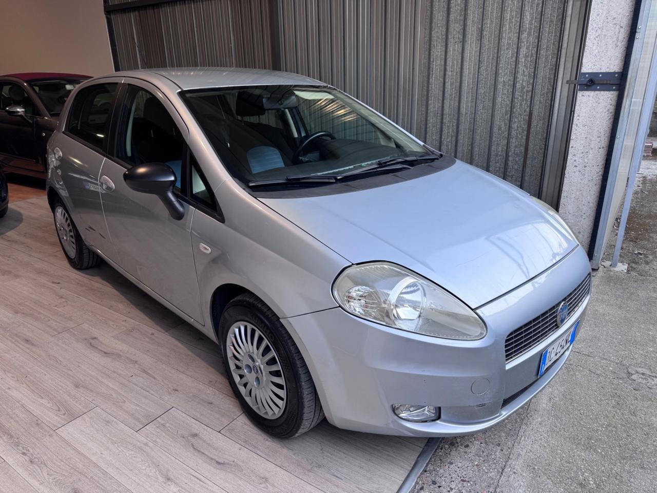 Fiat Grande Punto 1.2 Benzina d Neopatentati