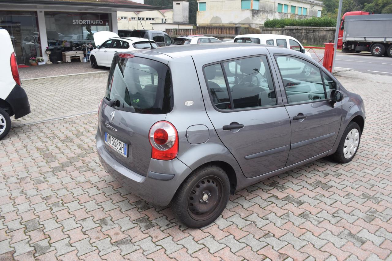 Renault Modus 1.2 16v Grazia