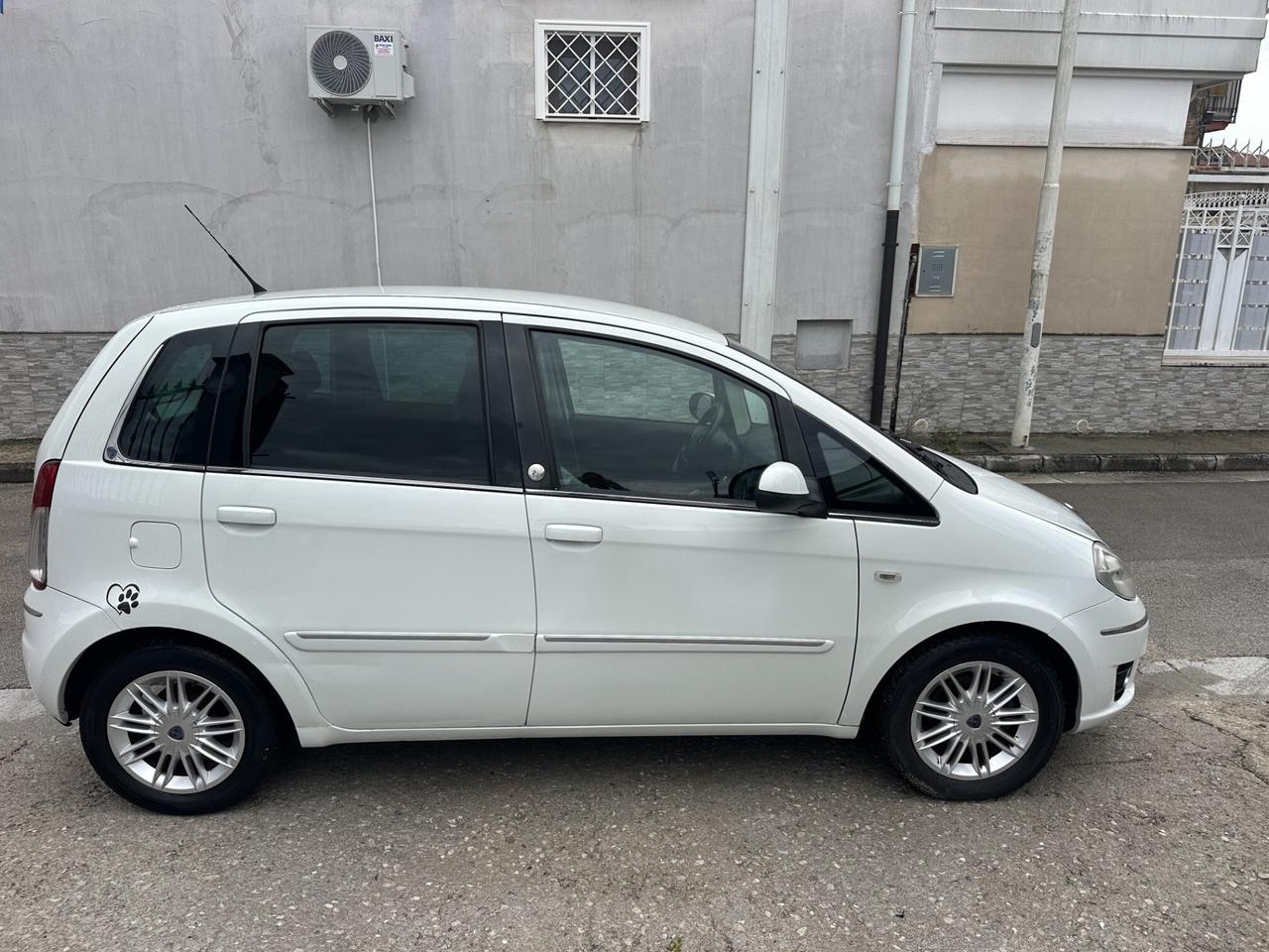 Lancia Musa 1.4 Ecochic GPL 77 Cv 2010 Km 136.000