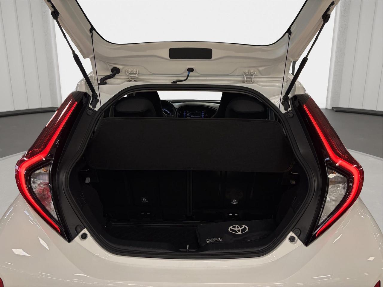Toyota Aygo X 1.0 Active 72cv