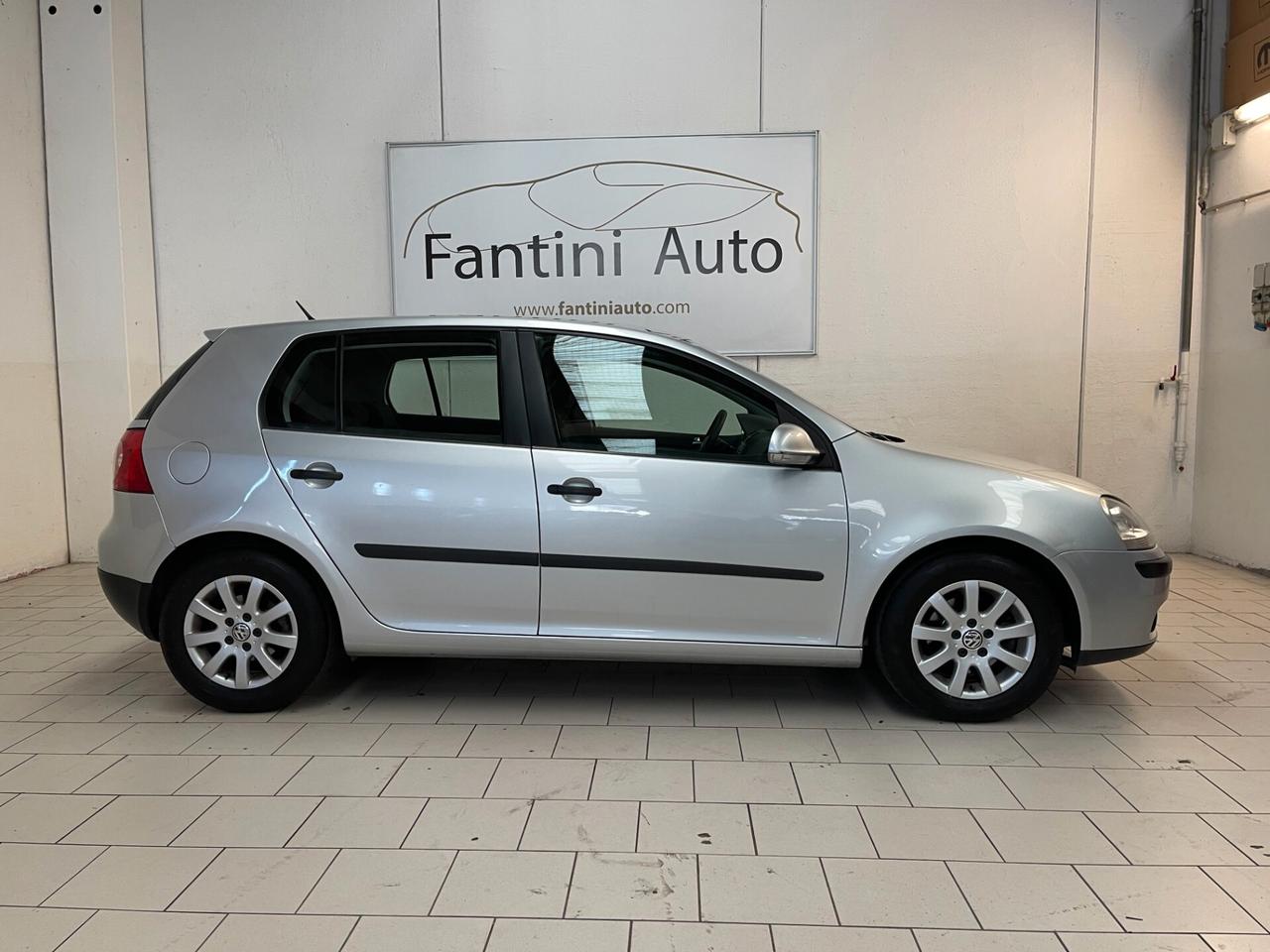 Volkswagen Golf ConfortLine 1.6 5porte-Ok Neopatentati-LEGGI SOTTO