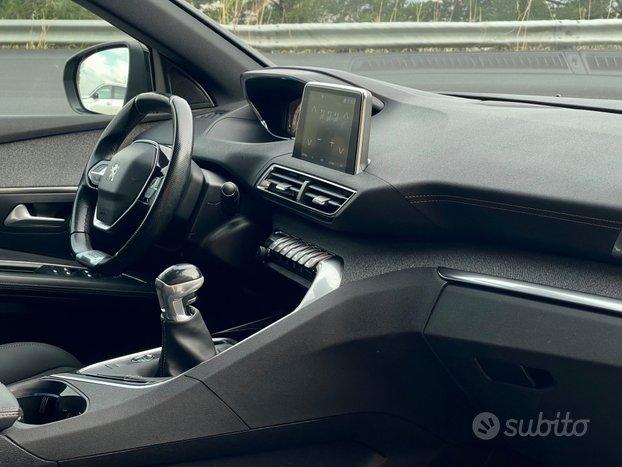 Peugeot 3008 1.5 BlueHDi 130cv GT Line